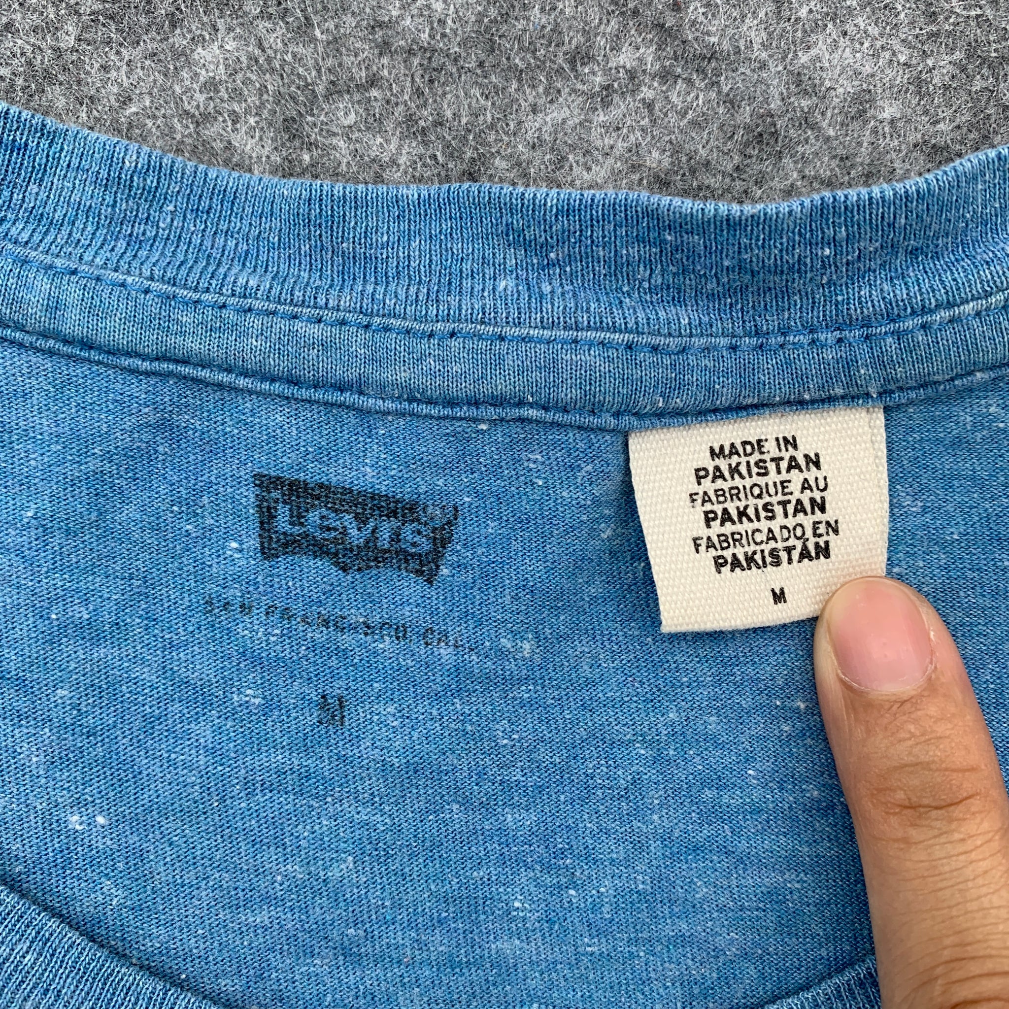 Levis