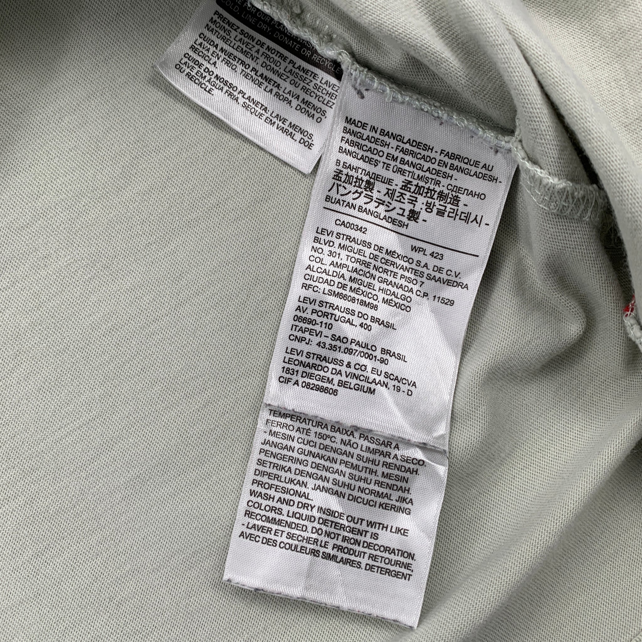 Levis