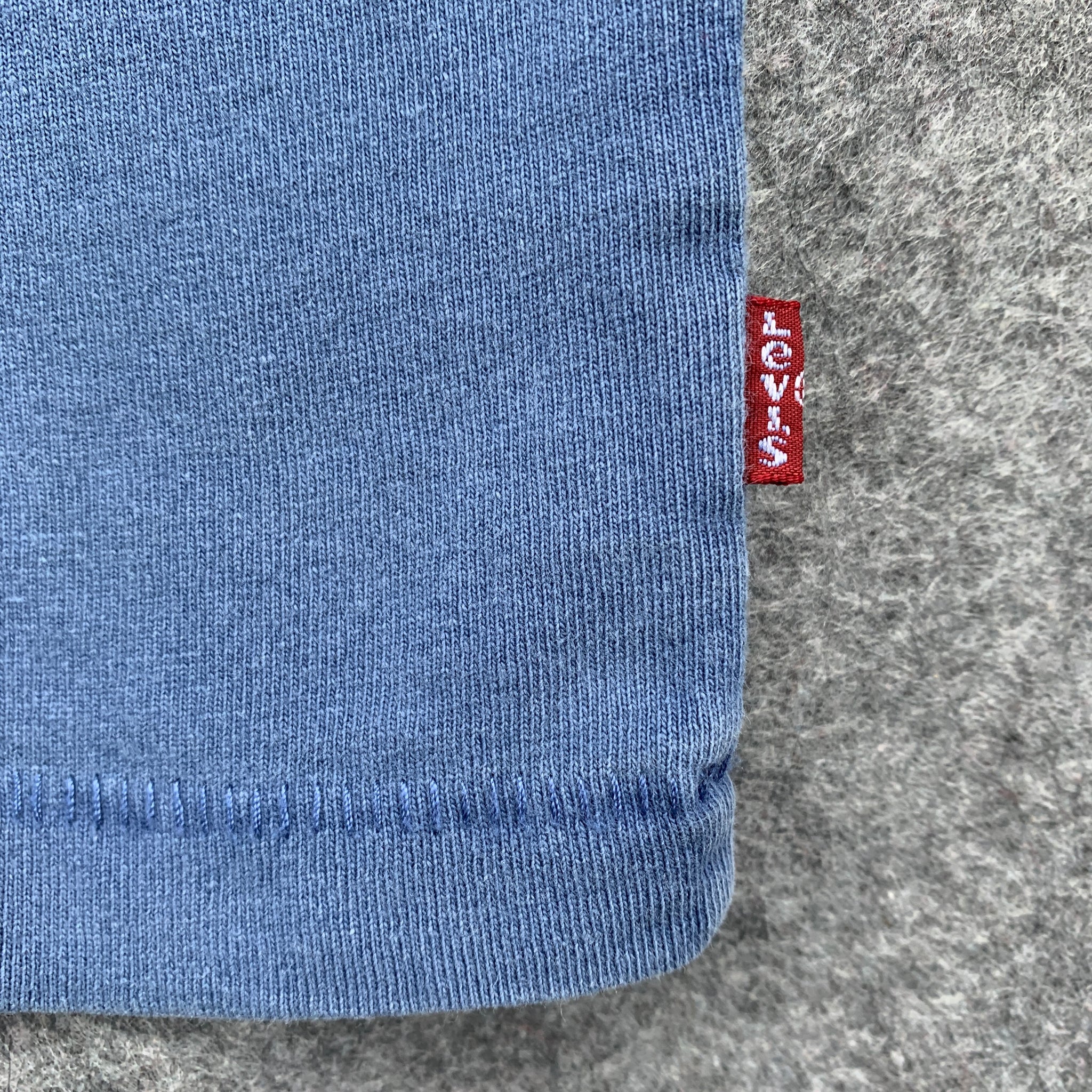 Levis