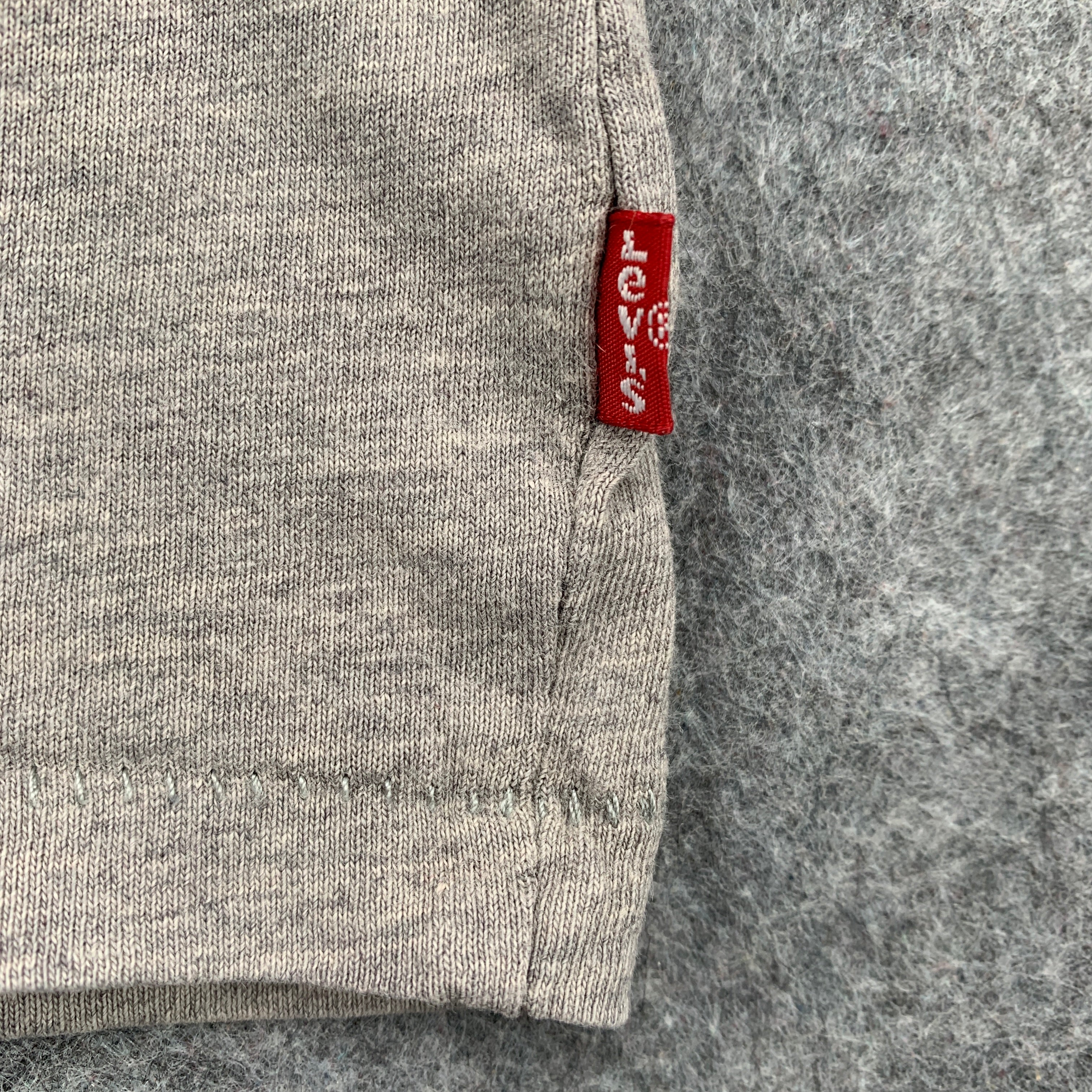 Levis